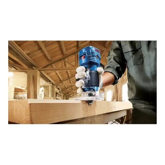 Tupia Bosch GKF 550 550W 6mm — foto 4